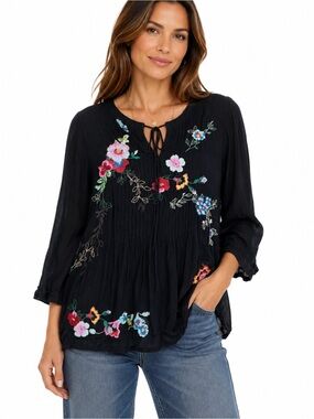 Johnny Was Black Floral Embroidered Boho Western Relaxed Fit Peasant Blouse